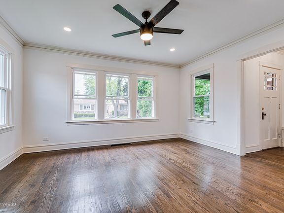 3rd image of 7214 W Clarence Ave