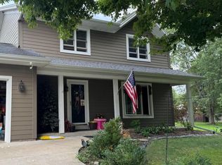 N8568 Stringers Bridge Rd, East Troy, WI 53120