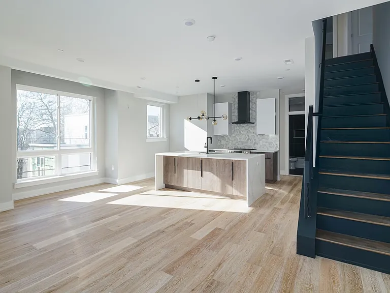 2731 W Jefferson St #5 — Photo 7