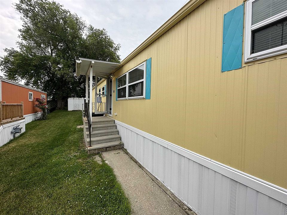 1st image of 10211 W Greenfield Ave Lot 33-3