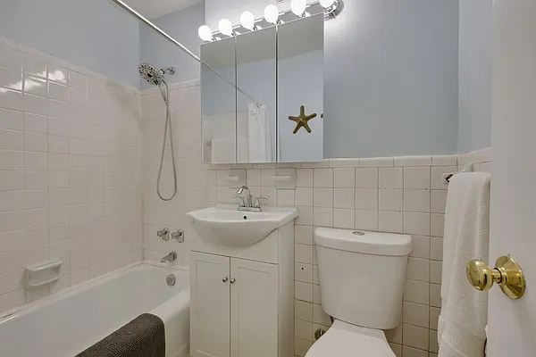 Sold by Citi Habitats | media 17