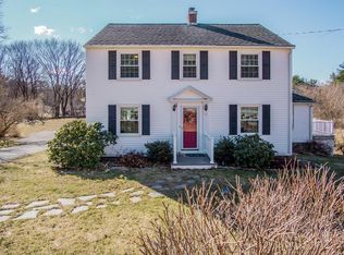 37 Gray Rd, Andover, MA 01810