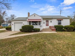 300 Maple Ave, Clinton, WI 53525