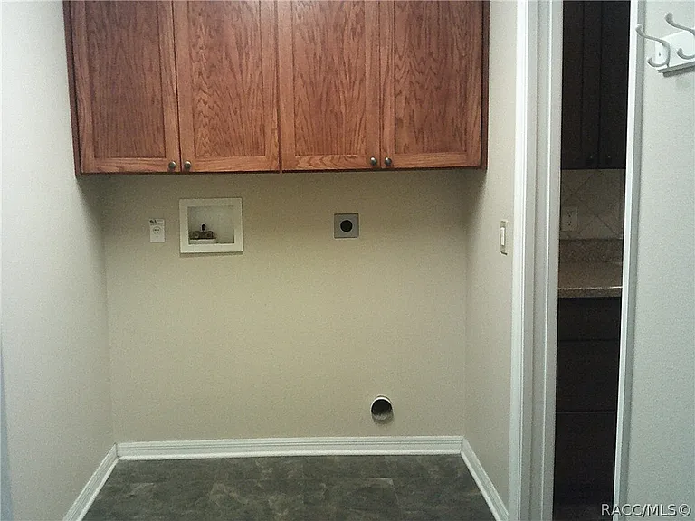 1035 S Brookfield Dr — Photo 22