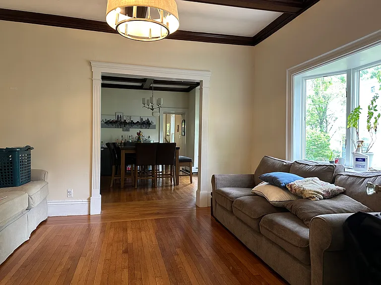 263 Auburndale Ave — Photo 7