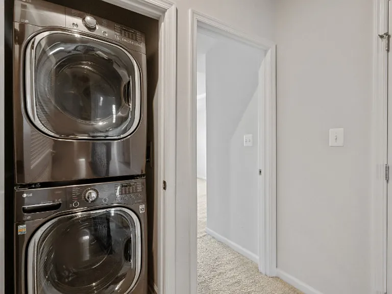 1221 Trenton Pl SE — Photo 19