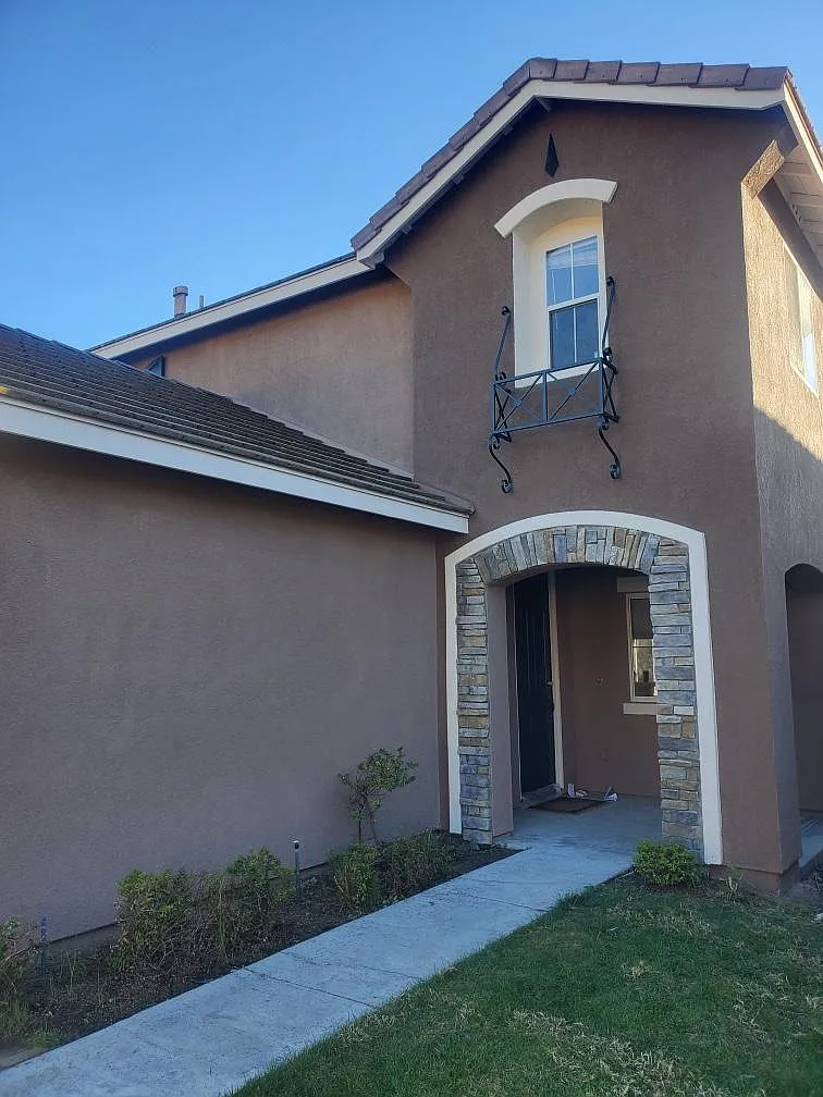 Building Photo - 1279 Avenida Amistad