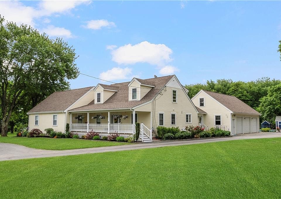 55 Schoolhouse Rd, Warren, RI 02885 Zillow