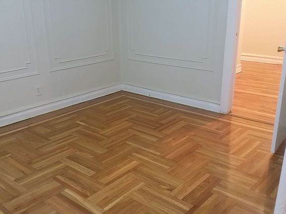 4th image of 100 Cabrini Blvd APT 5