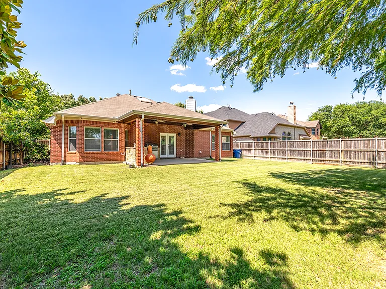 9733 Lovers Ln — Photo 32