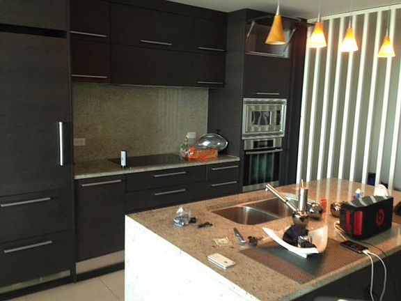 2nd image of 900 Biscayne Blvd APT 2207