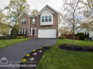 8356 1st Ave, Vienna, VA 22182