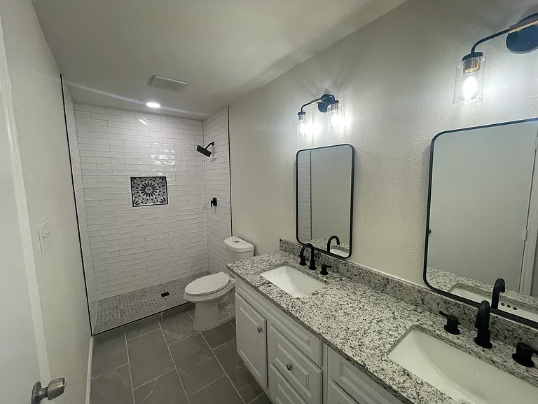 2275 Nantucket Village Cir — Photo 6