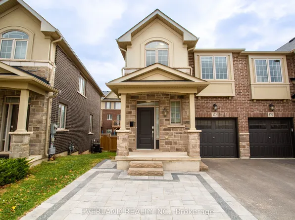 372 Threshing Mill Blvd, Oakville, ON L6H 0P6