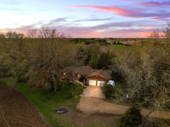 1372 60th St, Somerset, WI 54025