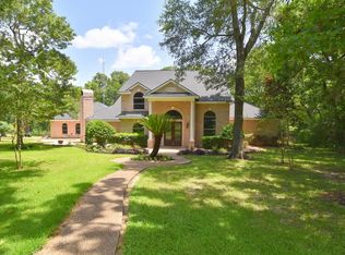 205 Heritage Trl N, Bellville, TX 77418