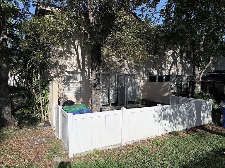 4311 SW 124th Way — Photo 10