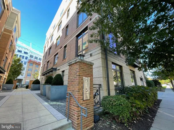 915 N Patrick St APT 506, Alexandria, VA 22314