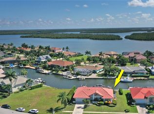 155 Hollyhock Ct, Marco Island, FL 34145