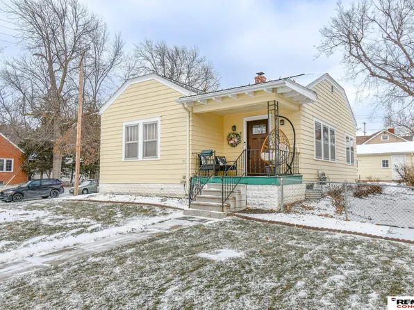 900 Elmwood Ave, Lincoln, NE 68510