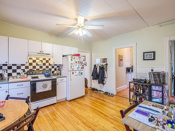 5th image of 33 Payson Street