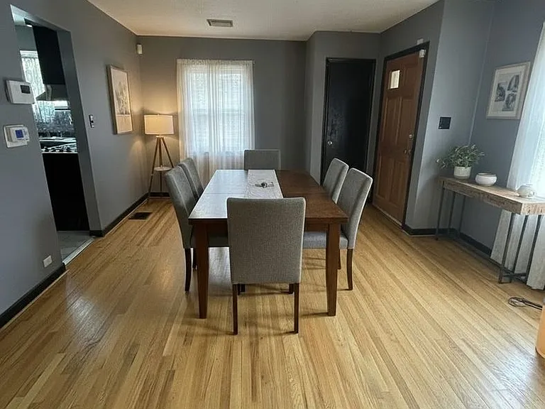 778 Erickson Ave — Photo 3