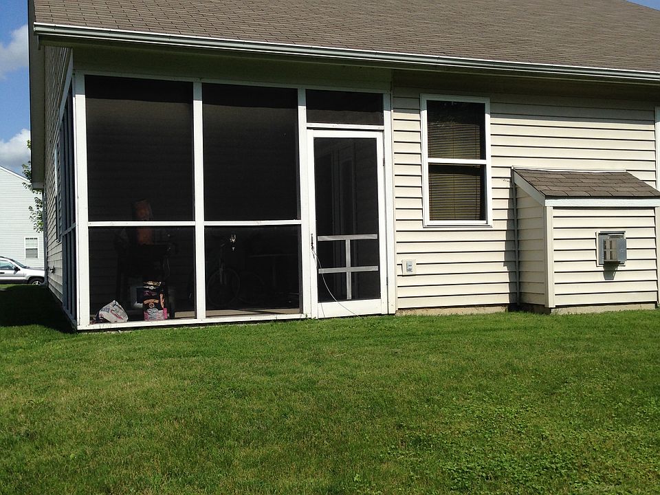 2nd image of 4235 Springmill Dr