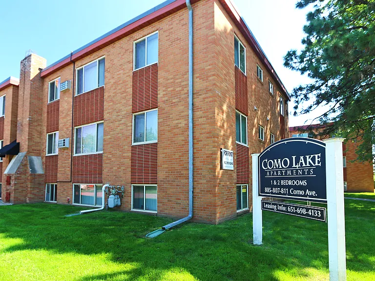Como Lake Estates — Photo 32