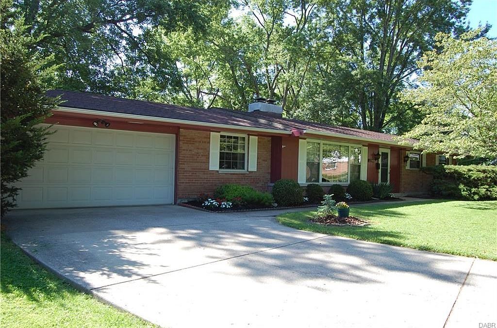 2350 Cornish Ct, Bellbrook, OH 45305 Zillow