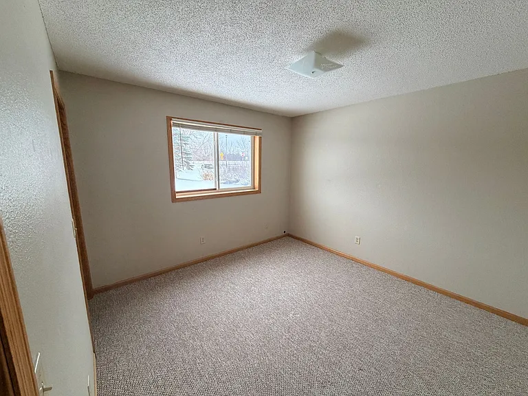 6382 Birch St — Photo 16