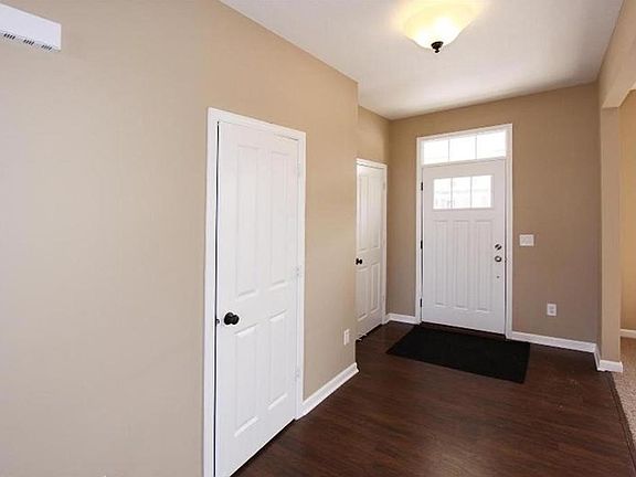 2nd image of 4150 Ginkgo Ct