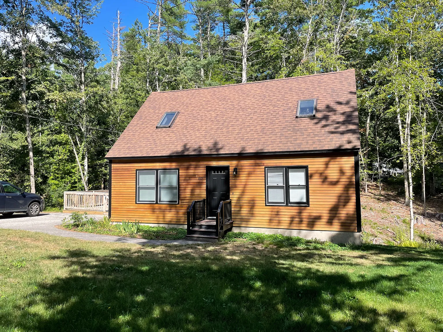 2 bed, 1.5 bath, 1428 sqft, $2,700 — Photo 3