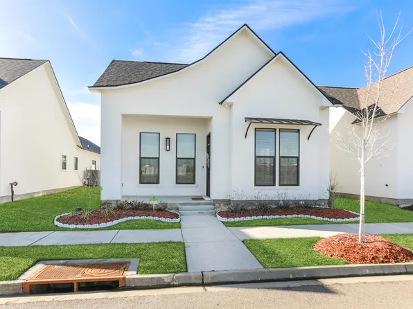 10276 Quarter Dr, Baton Rouge, LA 70818