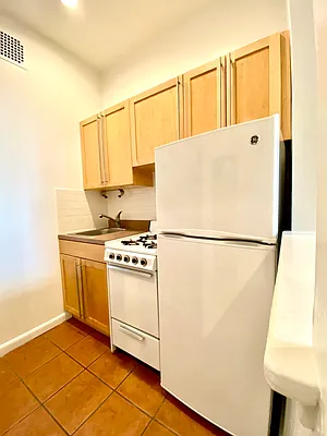 Rented by City & Suburban | media 17