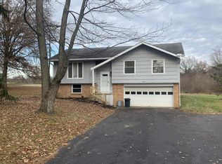 5528 Templin Rd, Clarksville, OH 45113