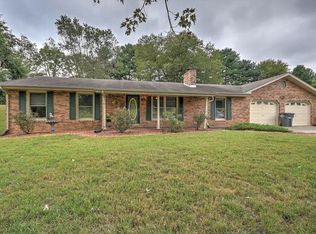 231 Cedar Branch Rd, Kingsport, TN 37664