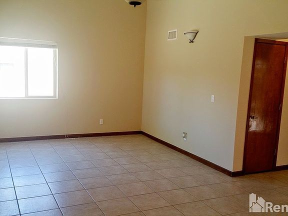 2nd image of 16716 E Ashbrook Dr