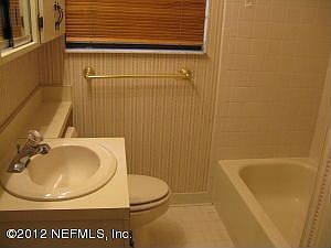 5th image of 6149 Mercer Cir E