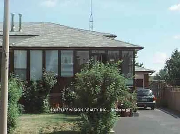 3766 Darla Dr E, Mississauga, ON L4T 2C9