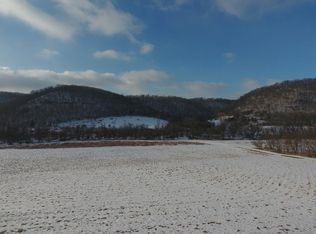 John Deere Dr, Houston, MN 55943