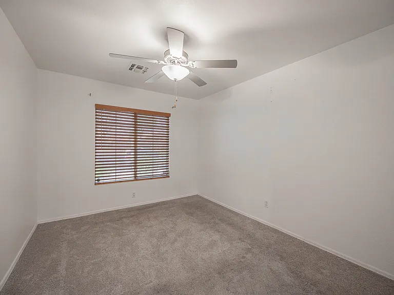 11595 W Holly St — Photo 13
