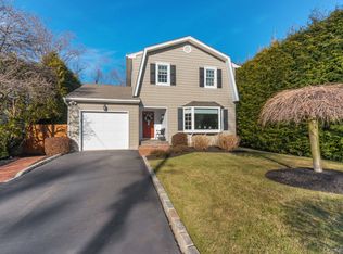 11 Oxford Street, Northport, NY 11768