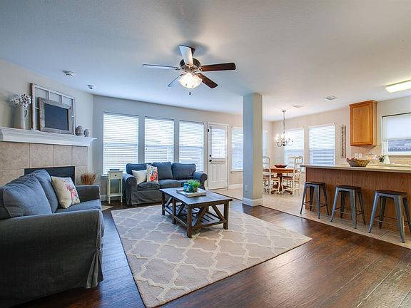 4th image of 303 Fairland Dr