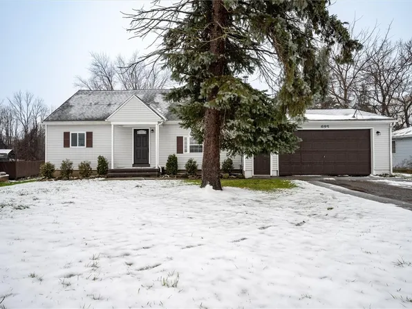 695 Hamlin Parma Townline Rd, Hilton, NY 14468