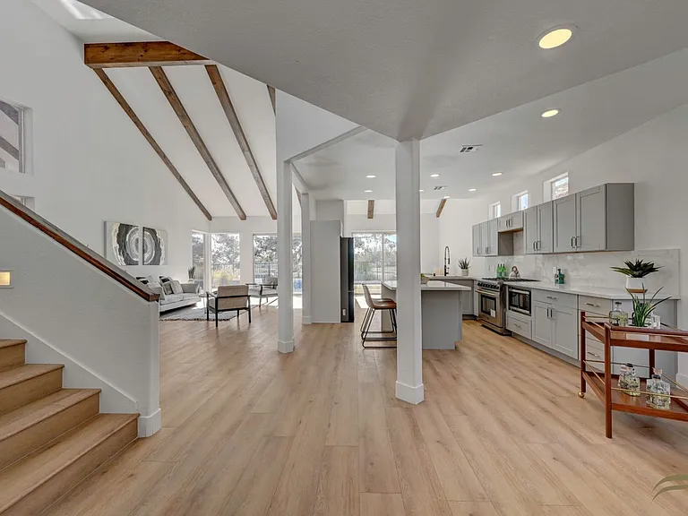 8941 Diamond Falls Dr — Photo 9