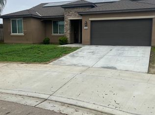 1285 Wren Dr, Hanford, CA 93230