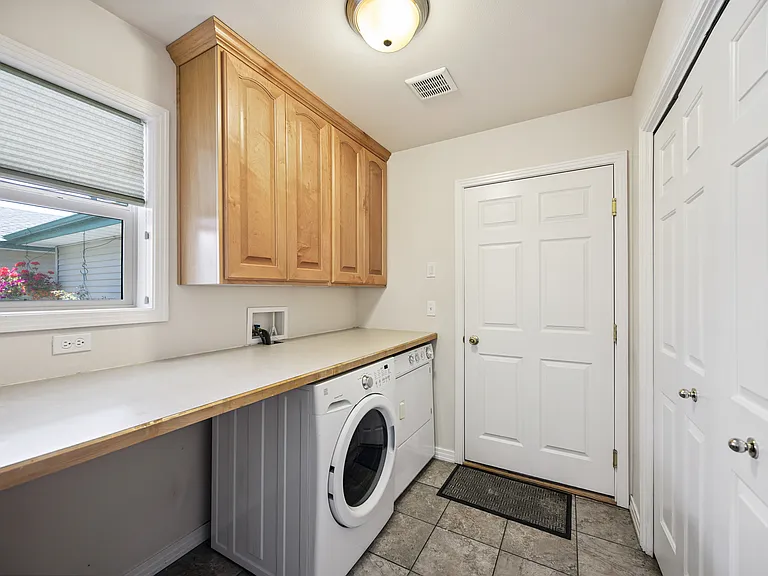 5932 W Ashville Ln — Photo 18