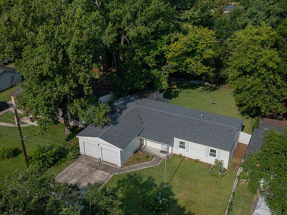 4th image of 2516 Violet Ave