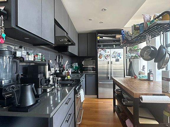 4th image of 1040 Dean St APT 705