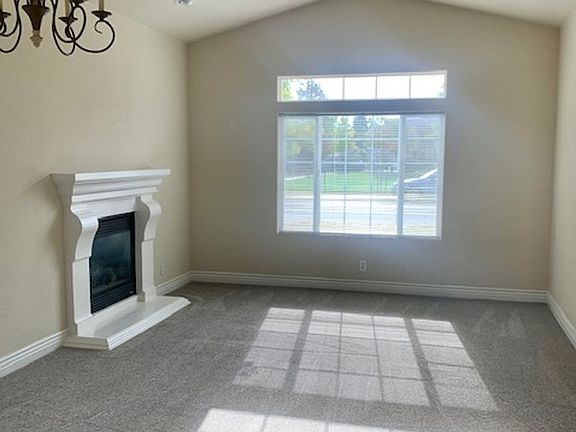 5th image of 585 Calle Viento